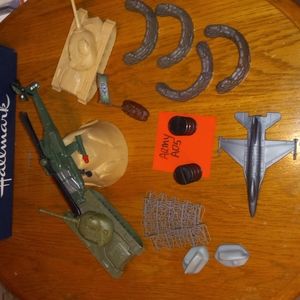 18 piece Army War playset